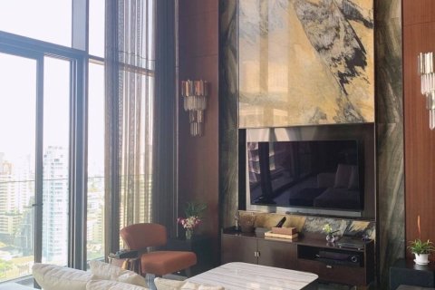 Пентхаус в Бангкоке, Таиланд с 3 спальнями  № 153953 - фото 1