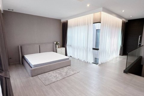 Townhouse à Lat Phrao, Bangkok, Thaïlande 3 chambres № 153950 - photo 9