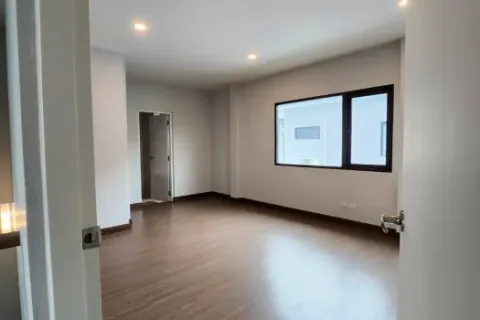 Haus in Sai Mai, Bangkok, Thailand 4 Schlafzimmer № 218687 - Foto 14