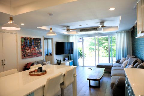 Condo à Phuket, Thaïlande, 2 chambres  № 147655 - photo 8