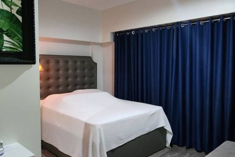 Кондоминиум с 2 спальнями в Бангкоке, Таиланд № 147653 - фото 5