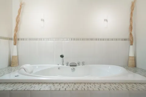 Villa in Phuket, Thailand 5 bedrooms № 153441 - photo 16