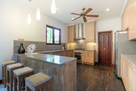 Villa in Phuket, Thailand 5 bedrooms № 153441 - photo 12