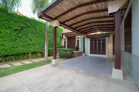 Villa in Phuket, Thailand 5 bedrooms № 153441 - photo 28