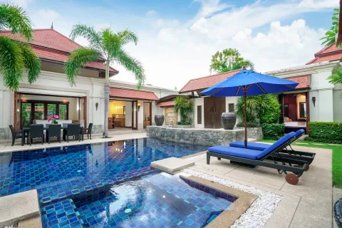 Villa in Phuket, Thailand 5 bedrooms № 153441 - photo 20
