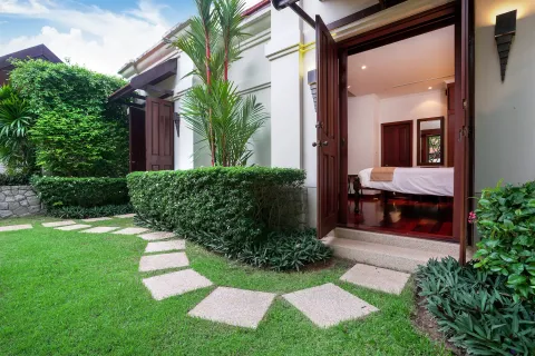 Villa in Phuket, Thailand 5 bedrooms № 153441 - photo 30