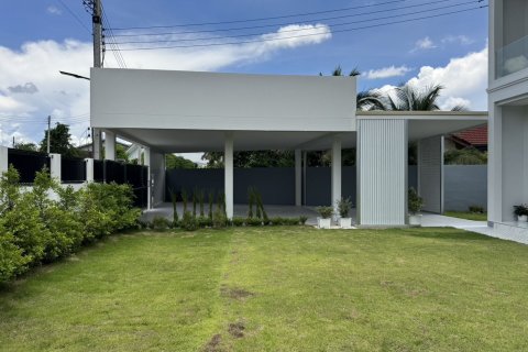 Maison à San Sai, Thaïlande 5 chambres № 153446 - photo 3