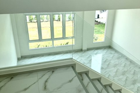 Maison à San Sai, Thaïlande 5 chambres № 153446 - photo 6