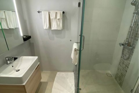 Studio dans le Condo à Phuket, Thaïlande  № 153443 - photo 9