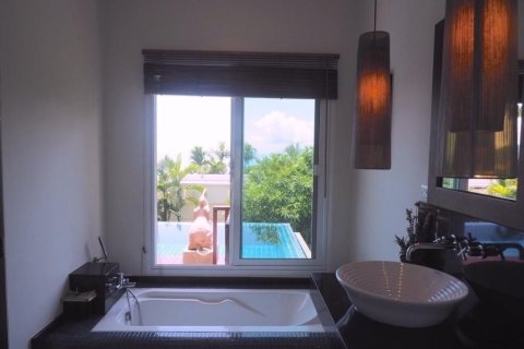 Villa in Phuket, Thailand 4 bedrooms № 161905 - photo 13