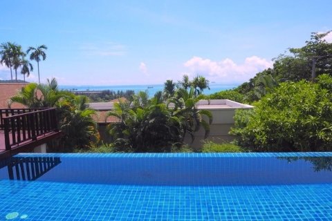 Villa in Phuket, Thailand 4 bedrooms № 161905 - photo 3