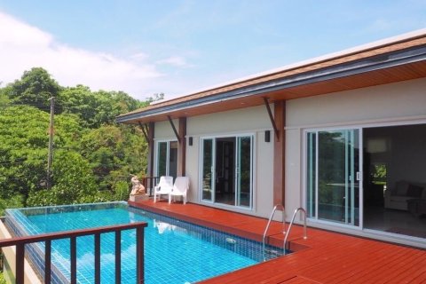 Villa in Phuket, Thailand 4 bedrooms № 161905