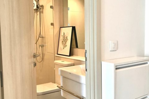 Studio dans le Condo à Pathum Wan, Bangkok, Thaïlande № 161903 - photo 7