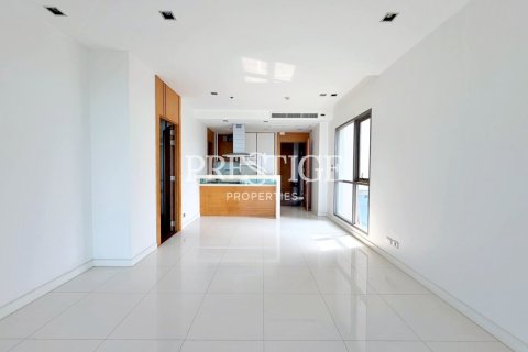 Condo in Pattaya, Thailand, 1 bedroom № 197685 - photo 3