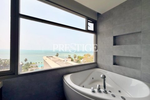 Condo in Pattaya, Thailand, 1 bedroom № 197685 - photo 11