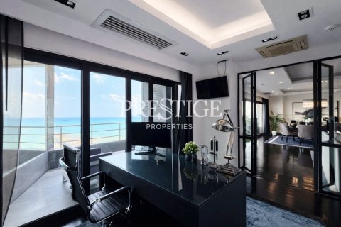 Condo in Pattaya, Thailand, 2 bedrooms № 197686 - photo 23