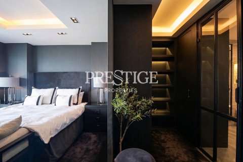 Condo in Pattaya, Thailand, 2 bedrooms № 197686 - photo 14