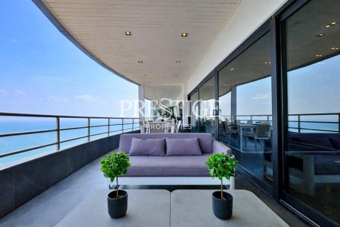 Condo in Pattaya, Thailand, 2 bedrooms № 197686 - photo 28