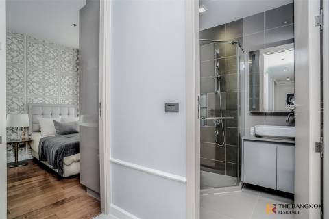Condo in Bangkok, Thailand, 3 bedrooms № 185807 - photo 7