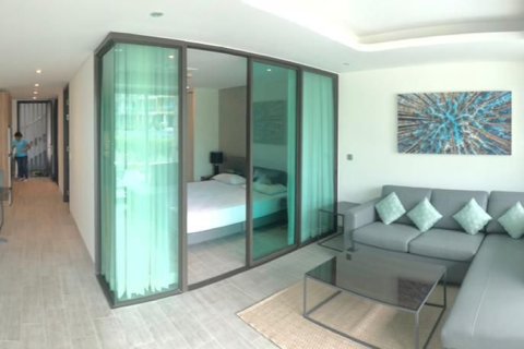 Студия в кондо в Кату, Таиланд № 145083 - фото 2