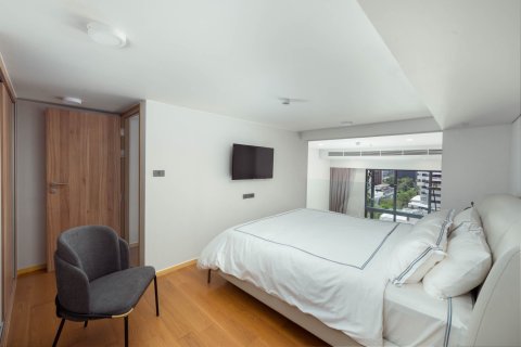 Studio dans le Condo à Watthana, Bangkok, Thaïlande  № 145085 - photo 9