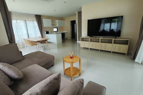 House in Phuket, Thailand 3 bedrooms № 160699 - photo 5
