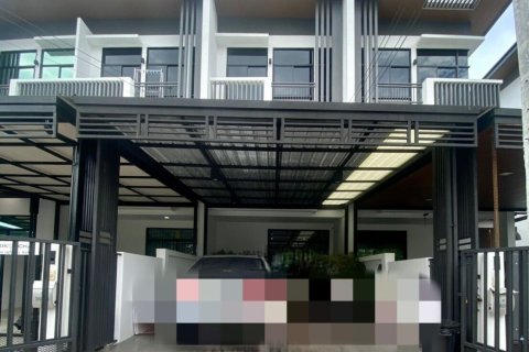 Townhouse in Wang Thonglang, Bangkok, Thailand 3 bedrooms № 160702 - photo 3