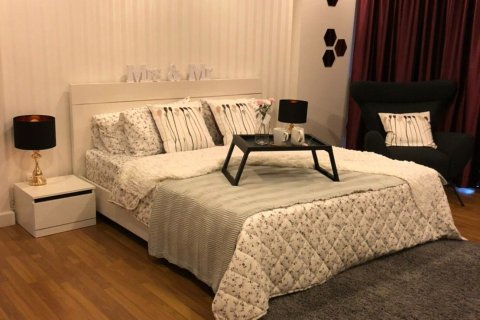 Townhouse in Wang Thonglang, Bangkok, Thailand 3 bedrooms № 160702 - photo 15