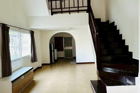 Дом в Кханнаяу, Бангкок, Таиланд с 3 спальнями  № 158574 - фото 3