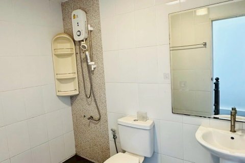 Дом в Кханнаяу, Бангкок, Таиланд с 3 спальнями  № 158574 - фото 6