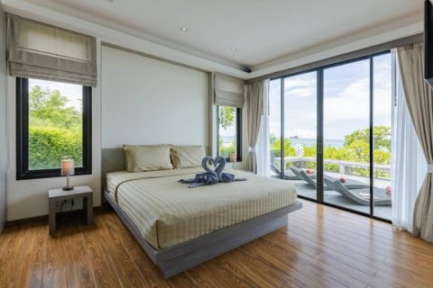 Вилла в Хуа Хине, Таиланд с 4 спальнями  № 118684 - фото 21