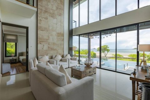 Вилла в Хуа Хине, Таиланд с 4 спальнями  № 118684 - фото 7