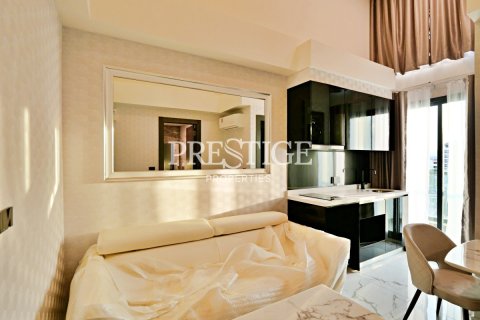 Condo in Pattaya, Thailand, 1 bedroom  № 198557