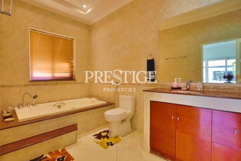 บ้านในพัทยา, ประเทศไทย 6 ห้องนอน № 198554 - รูปถ่าย 13