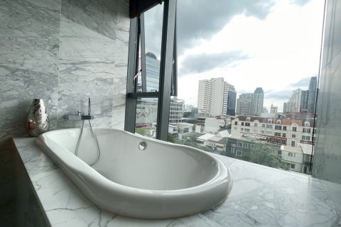 Condo in Watthana, Bangkok, Thailand, 2 bedrooms  № 161278 - photo 3