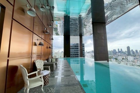 Condo in Watthana, Bangkok, Thailand, 2 bedrooms  № 161278 - photo 15