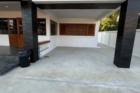 House in Chiang Mai, Thailand 3 bedrooms № 161279 - photo 3
