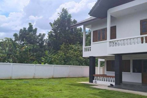 House in Chiang Mai, Thailand 3 bedrooms № 161279 - photo 2
