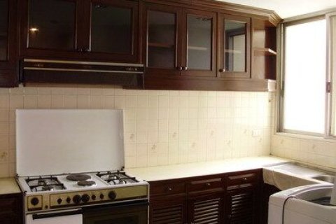 Condo in Watthana, Bangkok, Thailand, 2 bedrooms  № 161276 - photo 4