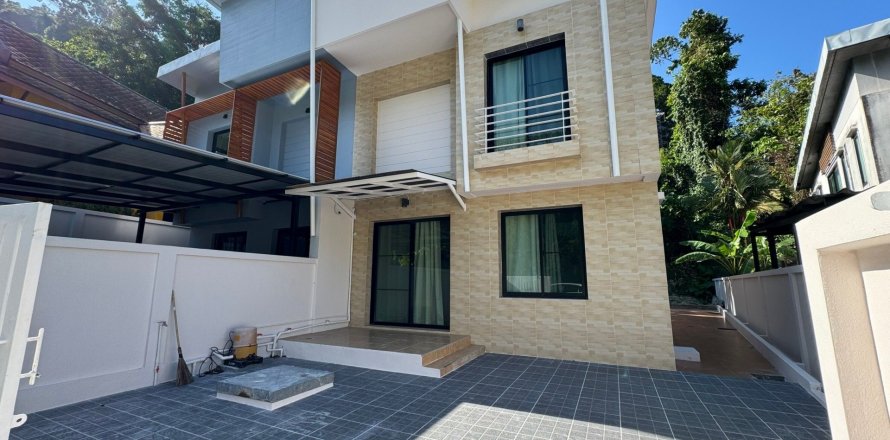 Таунхаус в Кату, Таиланд с 3 спальнями  № 145492