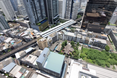 Кондоминиум с 2 спальнями в Ваттхане, Бангкок, Таиланд № 156009 - фото 11