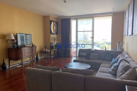 Condo à Pattaya, Thaïlande, 3 chambres № 197324 - photo 4