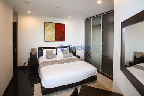 Condo in Pattaya, Thailand, 3 bedrooms № 197328 - photo 10