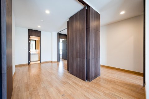 Кондоминиум с 4 спальнями в Бангкоке, Таиланд № 161471 - фото 8