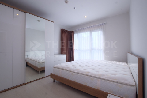 Condo in Bangkok, Thailand, 2 bedrooms № 185227 - photo 7