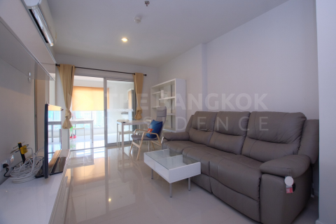 Condo in Bangkok, Thailand, 2 bedrooms № 185227 - photo 3