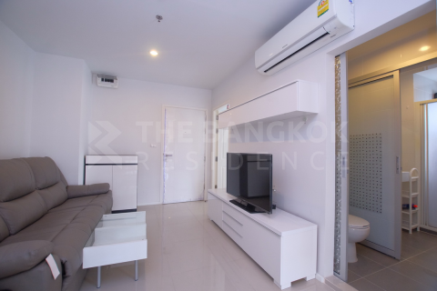 Condo in Bangkok, Thailand, 2 bedrooms № 185227 - photo 6