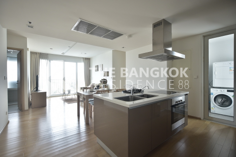 Condo in Bangkok, Thailand, 3 bedrooms № 185226 - photo 6