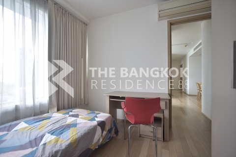 Condo in Bangkok, Thailand, 3 bedrooms № 185226 - photo 10
