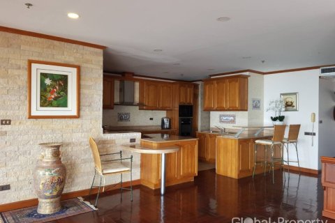 Кондоминиум с 3 спальнями в Паттайе, Таиланд № 163974 - фото 10